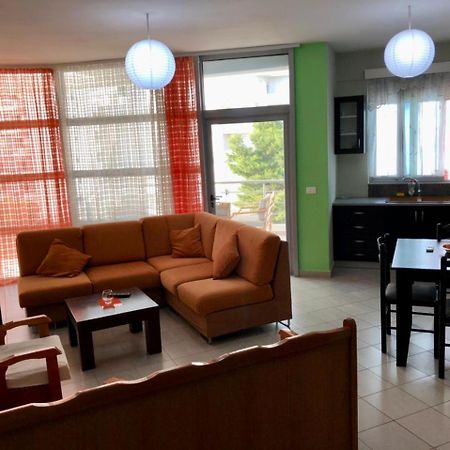 Lorenso Guest House Sarandë Exteriér fotografie