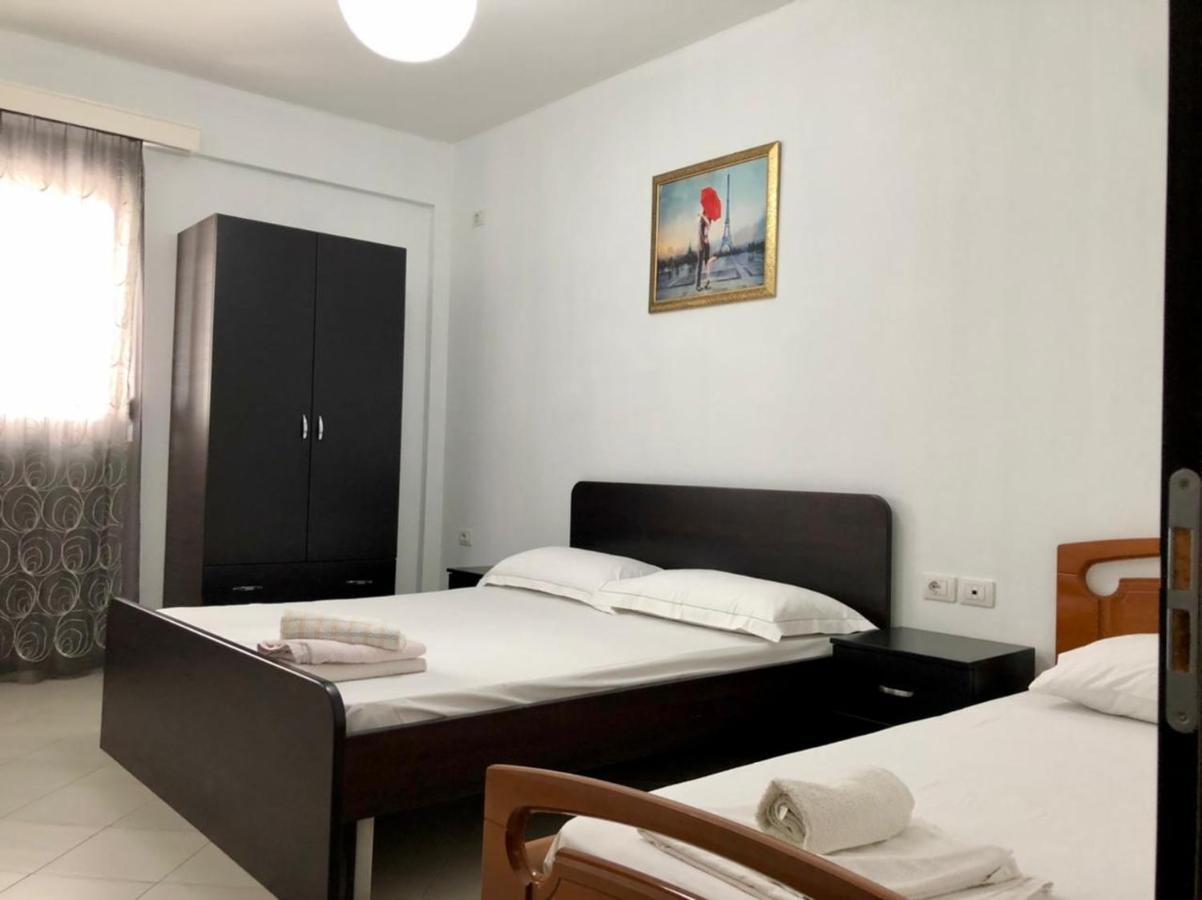 Lorenso Guest House Sarandë Exteriér fotografie