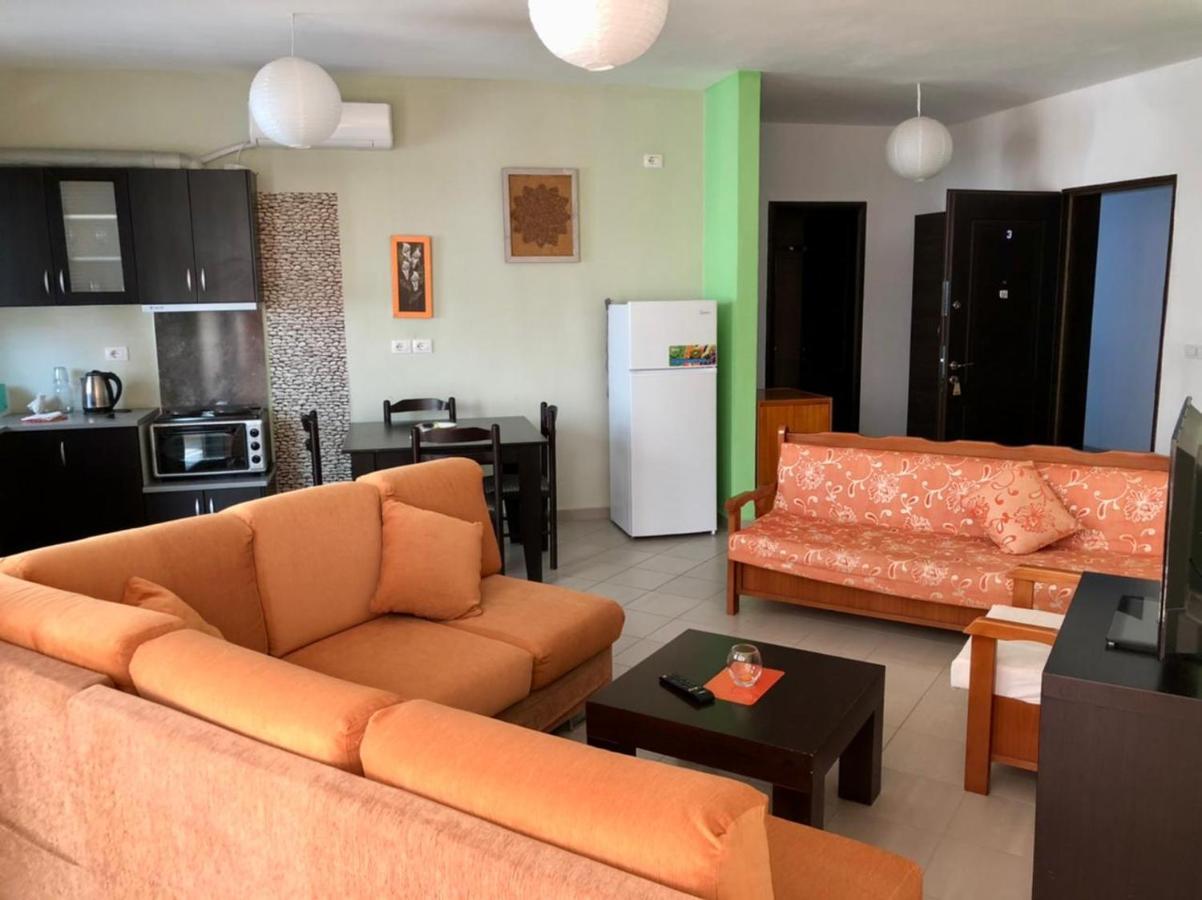 Lorenso Guest House Sarandë Exteriér fotografie