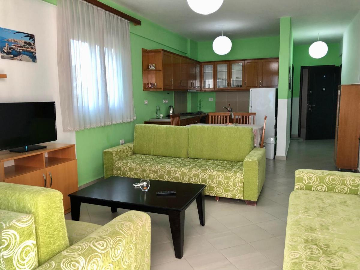 Lorenso Guest House Sarandë Exteriér fotografie