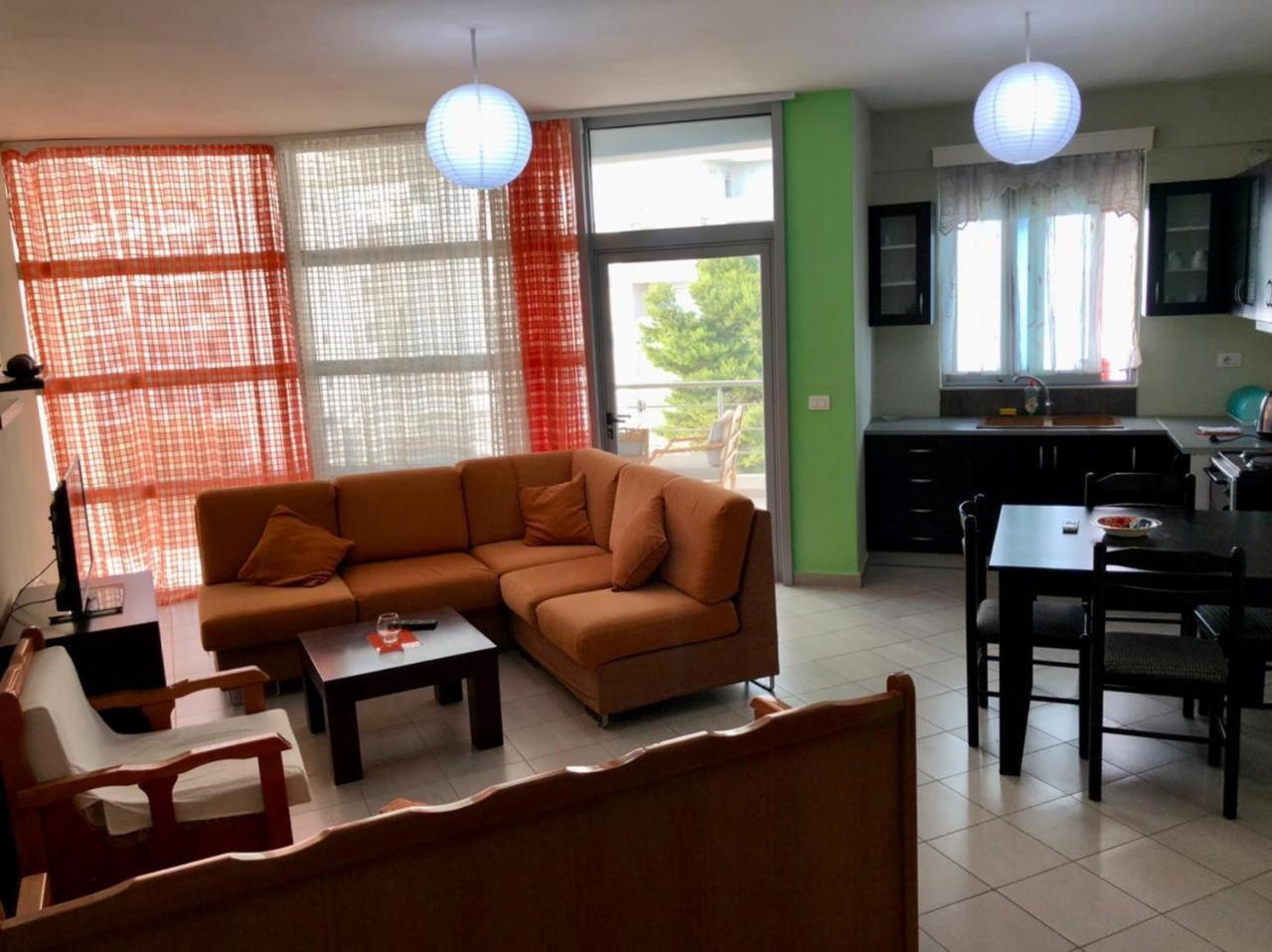 Lorenso Guest House Sarandë Exteriér fotografie